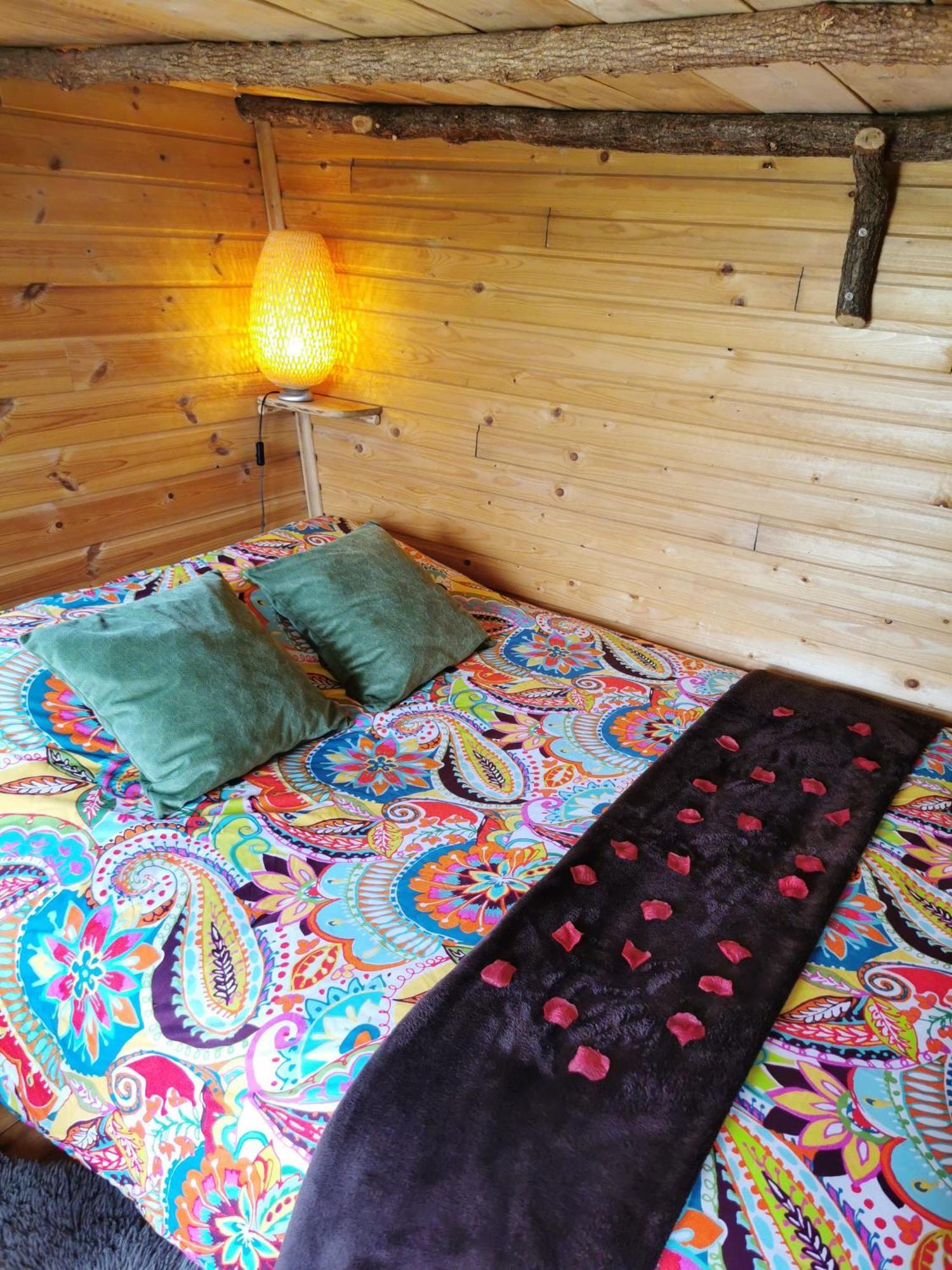 Bed and Breakfast La Bulle Des Champs Champmotteux Habitación foto